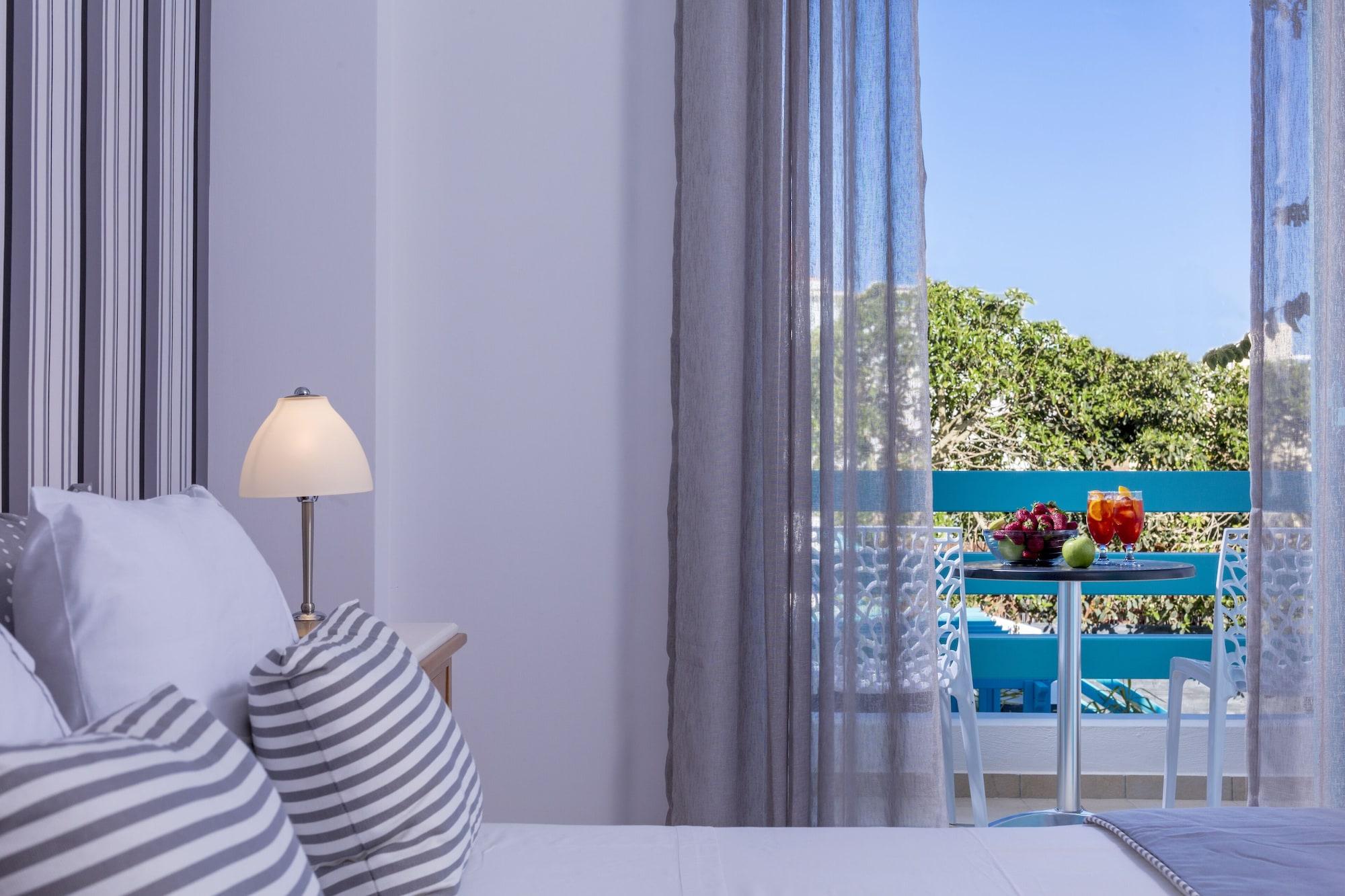Santellini Hotel Kamári Kültér fotó